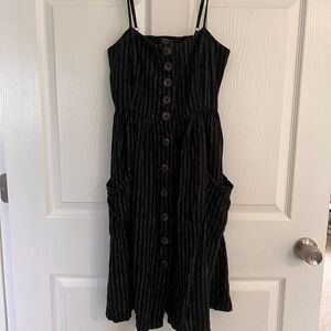 Forever 21 Black and White Sleeveless Mini Sundress